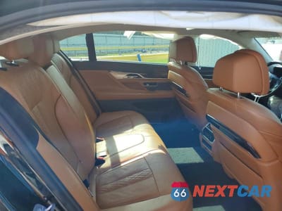 Zdjęcie 10 z 12 samochodu: 2018 BMW 750 XI VIN:WBA7F2C54JG424075 - miniatura