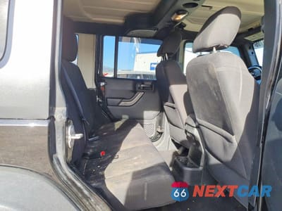 Zdjęcie 10 z 13 samochodu: 2017 JEEP WRANGLER UNLIMITED SPORT VIN:1C4BJWDG1HL745964 - miniatura