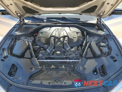 Zdjęcie 11 z 14 samochodu: 2018 BMW M550XI VIN:WBAJB9C58JB287052 - miniatura