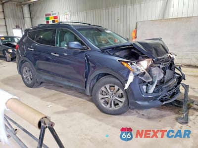 Czwarte zdjęcie samochodu z boku: 2014 HYUNDAI SANTA FE SPORT 2.4L VIN:5XYZUDLB3EG196548 - miniatura