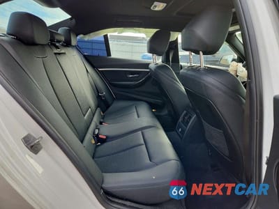 Zdjęcie 10 z 13 samochodu: 2017 BMW 330 XI VIN:WBA8D9G35HNU63663 - miniatura