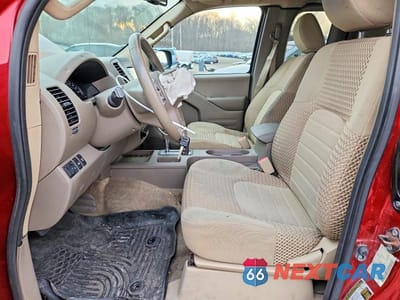 Zdjęcie 7 z 11 samochodu: 2016 NISSAN FRONTIER SV V6 VIN:1N6AD0CW6GN744513 - miniatura