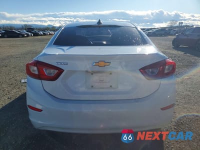 Zdjęcie 6 z 12 samochodu: 2016 CHEVROLET CRUZE LS VIN:1G1BC5SM9G7315189 - miniatura
