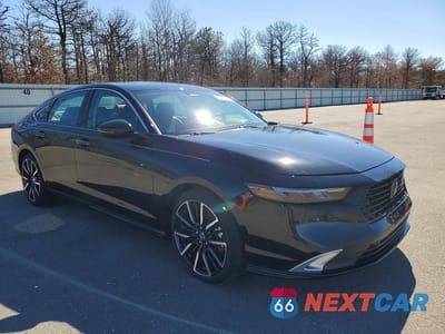 Czwarte zdjęcie samochodu z boku: 2025 HONDA ACCORD TOURING HYBRID VIN:1HGCY2F84SA016408 - miniatura