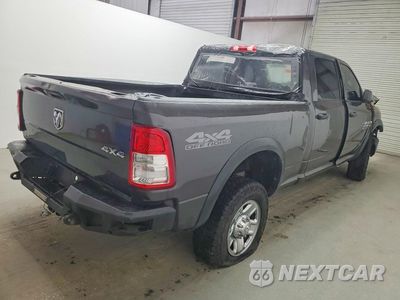 Trzecie zdjęcie samochodu z tyłu: 2017 RAM 2500 ST VIN:3C6UR5CL3HG643113 - miniatura