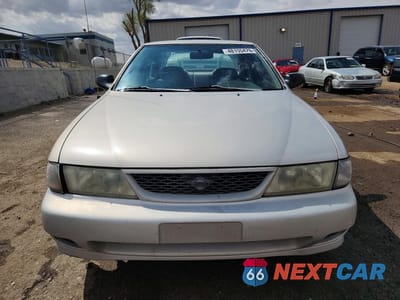 Piąte zdjęcie samochodu w środku: 1998 NISSAN SENTRA BASE VIN:1N4AB41D8WC749620 - miniatura