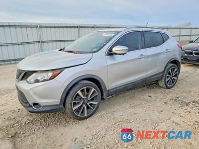 2017 NISSAN ROGUE SPORT SL JN1BJ1CP5HW022981 - główne zdjęcie licytacji z USA - miniatura