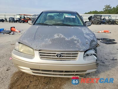 Piąte zdjęcie samochodu w środku: 1999 TOYOTA CAMRY VIN:4T1BG22K2XU897156 - miniatura