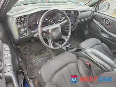 Zdjęcie 8 z 12 samochodu: 2003 CHEVROLET S TRUCK S10 VIN:1GCCS19X538231804 - miniatura