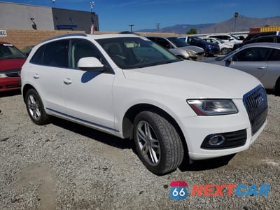 Czwarte zdjęcie samochodu z boku: 2014 AUDI Q5 PREMIUM PLUS VIN:WA1LFAFPXEA013680 - miniatura