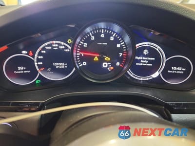Zdjęcie 9 z 13 samochodu: 2021 PORSCHE CAYENNE VIN:WP1AA2AY7MDA05582 - miniatura