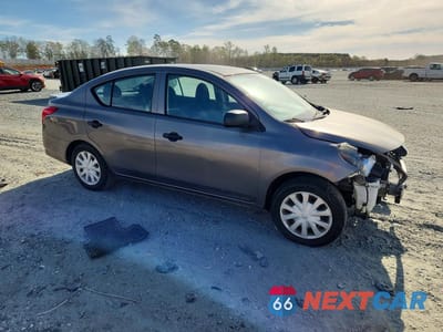 Czwarte zdjęcie samochodu z boku: 2015 NISS VERSA VIN:3N1CN7AP9FL930416 - miniatura