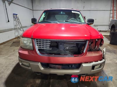 Piąte zdjęcie samochodu w środku: 2003 FORD EXPEDITION EDDIE BAUER VIN:1FMFU18L93LB30635 - miniatura