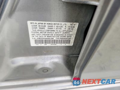 Zdjęcie 12 z 12 samochodu: 2010 HONDA FIT SPORT VIN:JHMGE8H44AS001985 - miniatura