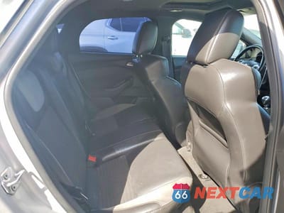 Zdjęcie 10 z 11 samochodu: 2013 FORD FOCUS ST VIN:1FADP3L98DL325191 - miniatura