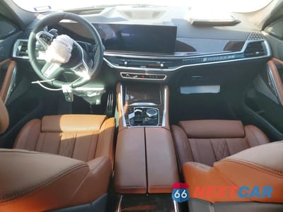 Zdjęcie 8 z 14 samochodu: 2026 BMW X6 XDRIVE40I VIN:5UX33EX08T9297010 - miniatura