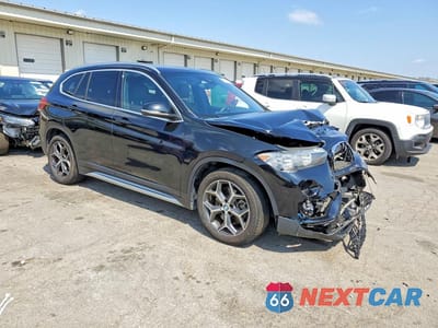 Czwarte zdjęcie samochodu z boku: 2019 BMW X1 SDRIVE28I VIN:WBXHU7C56K3H46645 - miniatura