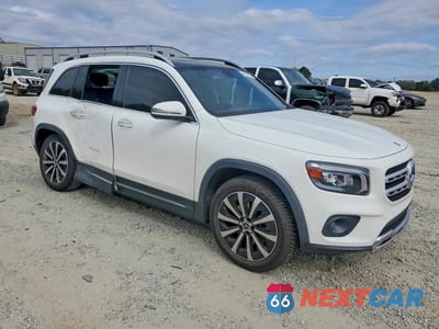 Czwarte zdjęcie samochodu z boku: 2021 MERCEDES-BENZ GLB 250 VIN:W1N4M4GBXMW155624 - miniatura