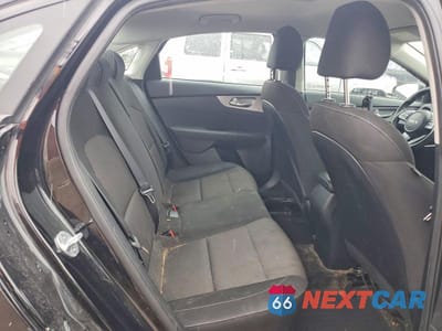 Zdjęcie 10 z 12 samochodu: 2022 KIA FORTE LXS VIN:3KPF24ADXNE482200 - miniatura