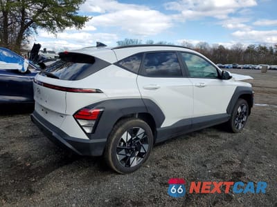 Trzecie zdjęcie samochodu z tyłu: 2025 HYUNDAI KONA VIN:KM8HBCAB1SU290349 - miniatura