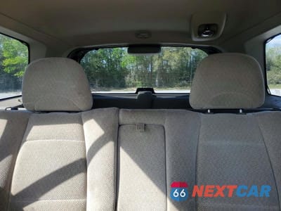 Zdjęcie 10 z 13 samochodu: 2005 HYUNDAI SANTA FE GLS VIN:KM8SC13D65U931196 - miniatura