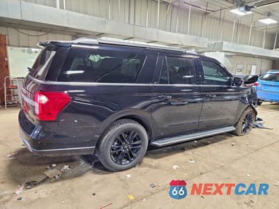 Trzecie zdjęcie samochodu z tyłu: 2022 FORD EXPEDITION MAX XLT VIN:1FMJK1JT1NEA62493 - miniatura