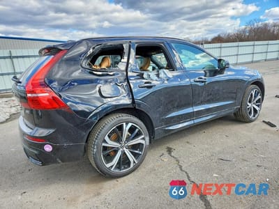 Trzecie zdjęcie samochodu z tyłu: 2025 VOLVO XC60 ULTRA VIN:YV4M12RM5S1051312 - miniatura