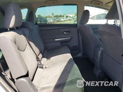 Zdjęcie 10 z 14 samochodu: 2013 TOYOTA PRIUS V THREE VIN:JTDZN3EU3D3257308 - miniatura
