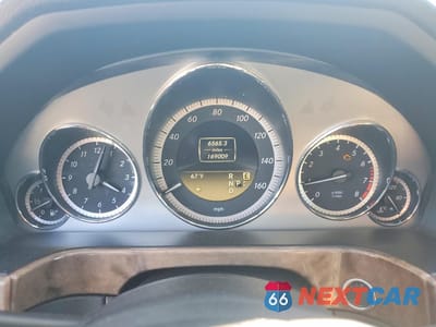 Zdjęcie 9 z 12 samochodu: 2011 MERCEDES-BENZ E 350 4MATIC VIN:WDDHF8HB3BA492600 - miniatura