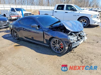 Czwarte zdjęcie samochodu z boku: 2017 TOYOTA 86 BASE VIN:JF1ZNAA1XH8708975 - miniatura