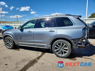 Drugie zdjęcie samochodu z przodu: 2017 VOLVO XC90 T6 VIN:YV4A22PK9H1123963 - miniatura
