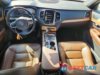 Zdjęcie 8 z 12 samochodu: 2021 VOLVO XC90 T6 MOMENTUM VIN:YV4A22PK7M1710737 - miniatura