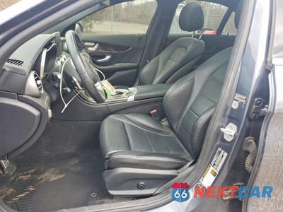 Zdjęcie 7 z 11 samochodu: 2015 MERCEDES-BENZ C 300 VIN:55SWF4JB8FU050119 - miniatura