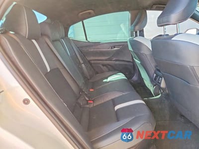 Zdjęcie 10 z 12 samochodu: 2026 TOYOTA CAMRY SE VIN:4T1DBADK6TU549837 - miniatura