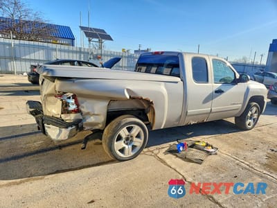 Trzecie zdjęcie samochodu z tyłu: 2007 CHEVROLET SILVERADO C1500 VIN:1GCEC19C27Z536471 - miniatura