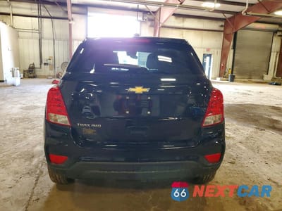 Zdjęcie 6 z 12 samochodu: 2022 CHEVROLET TRAX LS VIN:KL7CJNSM0NB552212 - miniatura