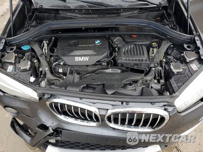 Zdjęcie 12 z 13 samochodu: 2017 BMW X1 XDRIVE28I VIN:WBXHT3C34H5F85185 - miniatura