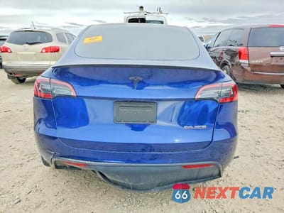 Zdjęcie 6 z 11 samochodu: 2022 TESLA MODEL Y VIN:7SAYGDEF4NF407088 - miniatura