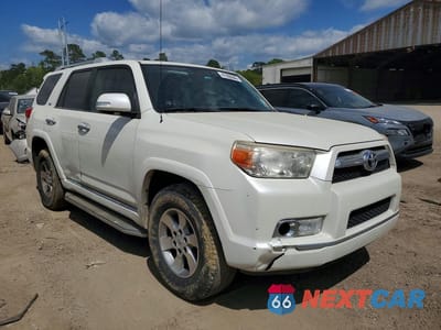 Czwarte zdjęcie samochodu z boku: 2011 TOYOTA 4RUNNER SR5 VIN:JTEZU5JR3B5029760 - miniatura