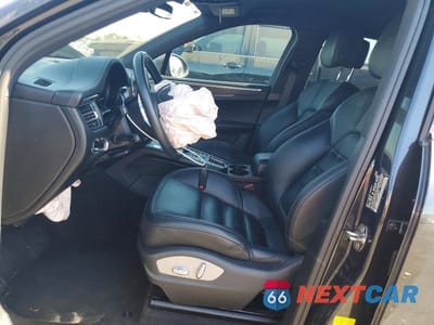 Zdjęcie 7 z 13 samochodu: 2020 PORSCHE MACAN GTS VIN:WP1AG2A51LLB55521 - miniatura