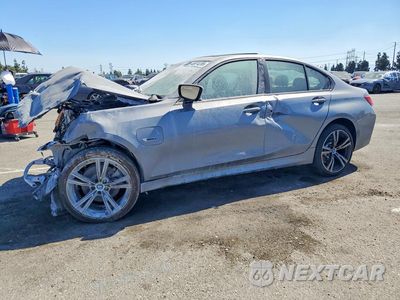 2023 BMW 330E 3MW39FF0XP8D10750 - główne zdjęcie licytacji z USA - miniatura
