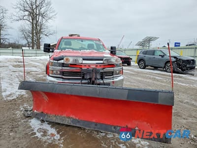 Piąte zdjęcie samochodu w środku: 2016 CHEVROLET SILVERADO K3500 VIN:1GC0KYEG5GZ125063 - miniatura