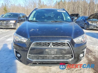 Piąte zdjęcie samochodu w środku: 2015 MITSUBISHI RVR GT VIN:4A4AJ4AU9FE601096 - miniatura