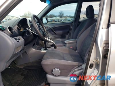 Zdjęcie 7 z 13 samochodu: 2001 TOYOTA RAV4 BASE VIN:JTEHH20V716008044 - miniatura