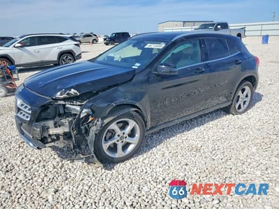 2018 MERCEDES-BENZ GLA 250 WDCTG4EB6JJ380249 - główne zdjęcie licytacji z USA - miniatura