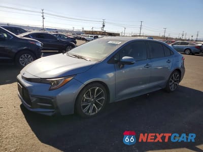 2020 TOYOTA COROLLA SE 5YFS4RCE0LP048410 - główne zdjęcie licytacji z USA - miniatura