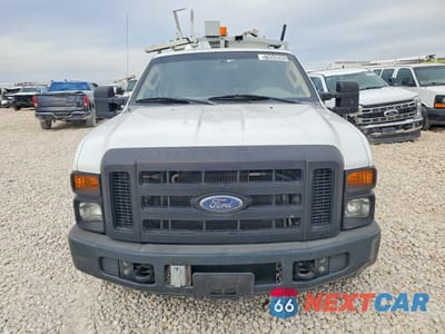Piąte zdjęcie samochodu w środku: 2008 FORD F350 SUPER DUTY UTILITY / SERVICE TRUCK VIN:1FDSF30508EC32757 - miniatura