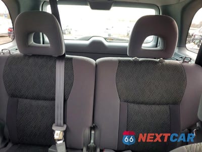 Zdjęcie 10 z 13 samochodu: 2001 TOYOTA RAV4 BASE VIN:JTEHH20V716008044 - miniatura