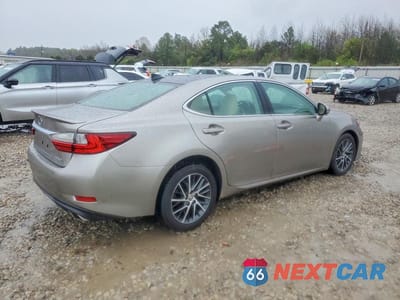 Trzecie zdjęcie samochodu z tyłu: 2017 LEXUS ES 350 BASE VIN:58ABK1GG8HU055655 - miniatura