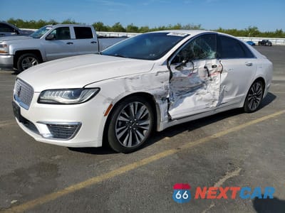 2017 LINCOLN MKZ HYBRID RESERVE 3LN6L5MUXHR646598 - główne zdjęcie licytacji z USA - miniatura